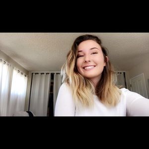 Meet your Posher, Isabella